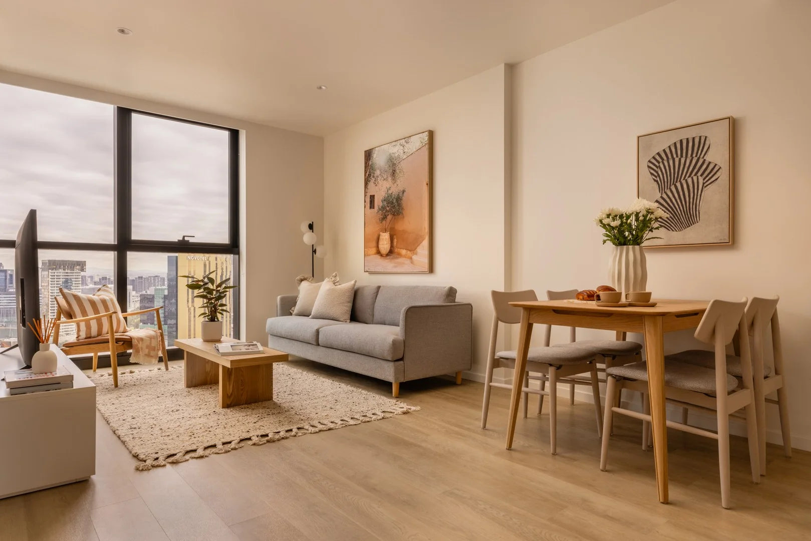 The Gladstone, Apartments